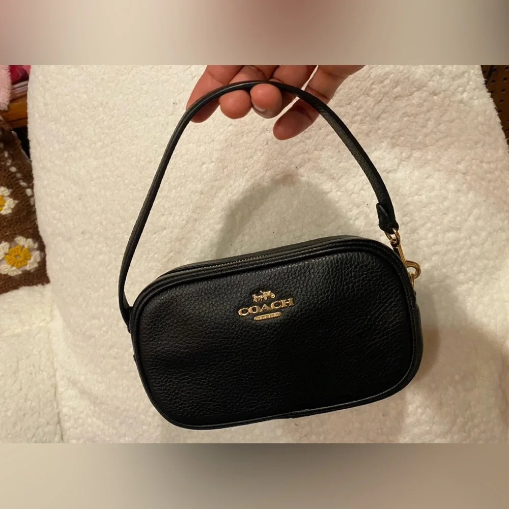 Coach small bag - Picture 1 of 11
